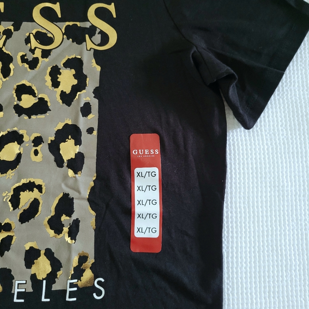 Guess❓Black🖤 Leopard🐆 Print Graphic Tee👕 - NWT - Picture 6 of 10